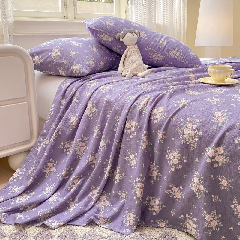 A-grade double-layer yarn bedding three-piece set