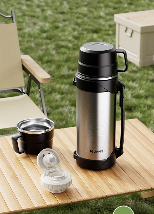 Electric stew pot and thermos cup
