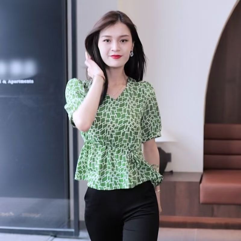 Chiffon top + wide-leg pants set