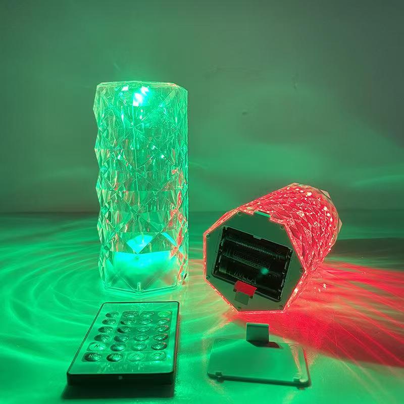 Light luxury crystal table lamp